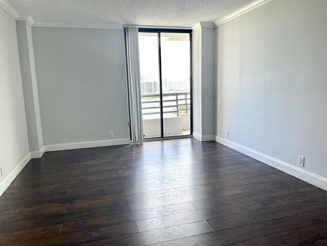 Photo - 3300 NE 191st St Unit 1617