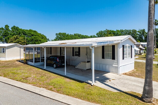 Photo - Windward Knoll Apartments