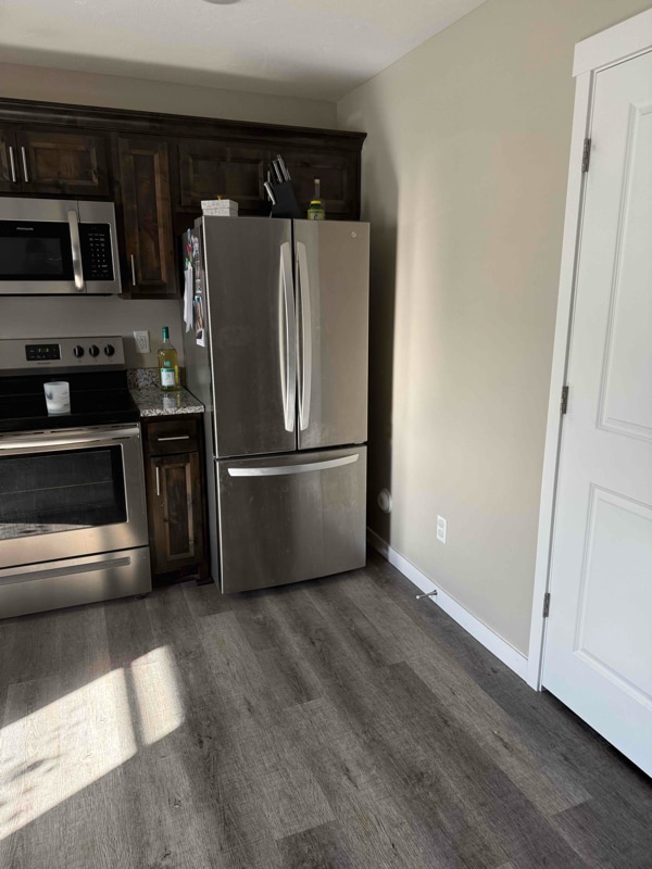 Photo - 533 Trails End