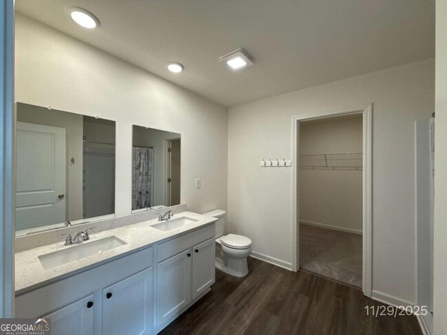 Photo - 148 Flowering Cherry St