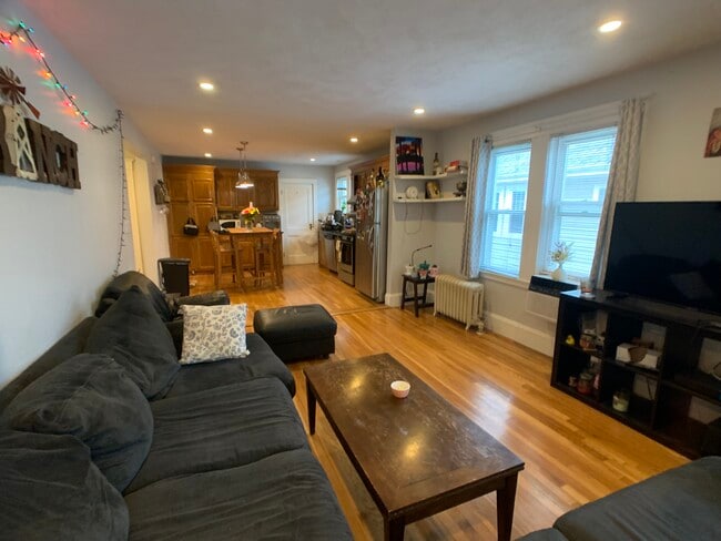 Photo - 118 Nonantum St Unit 118