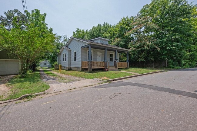 Photo - 1505 Vista St