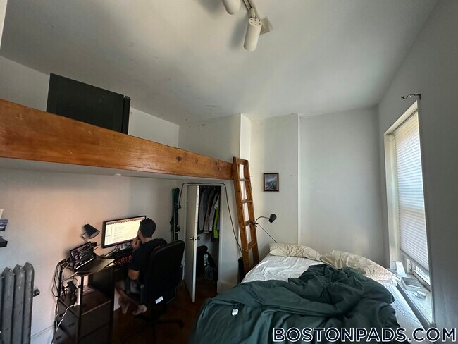 17 Aberdeen St Unit 6