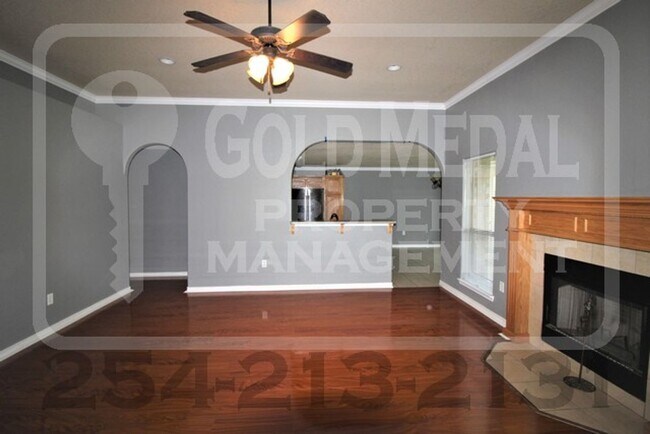 Photo - 401 Hedy Dr