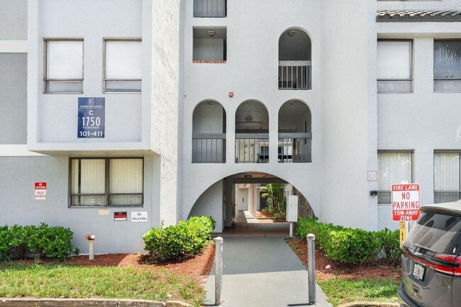 Photo - 1750 N Congress Ave Condo Unit 310