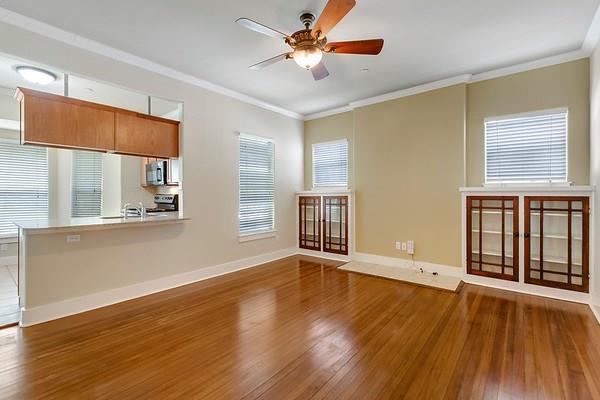 Photo - 508 Elmwood Pl Unit B