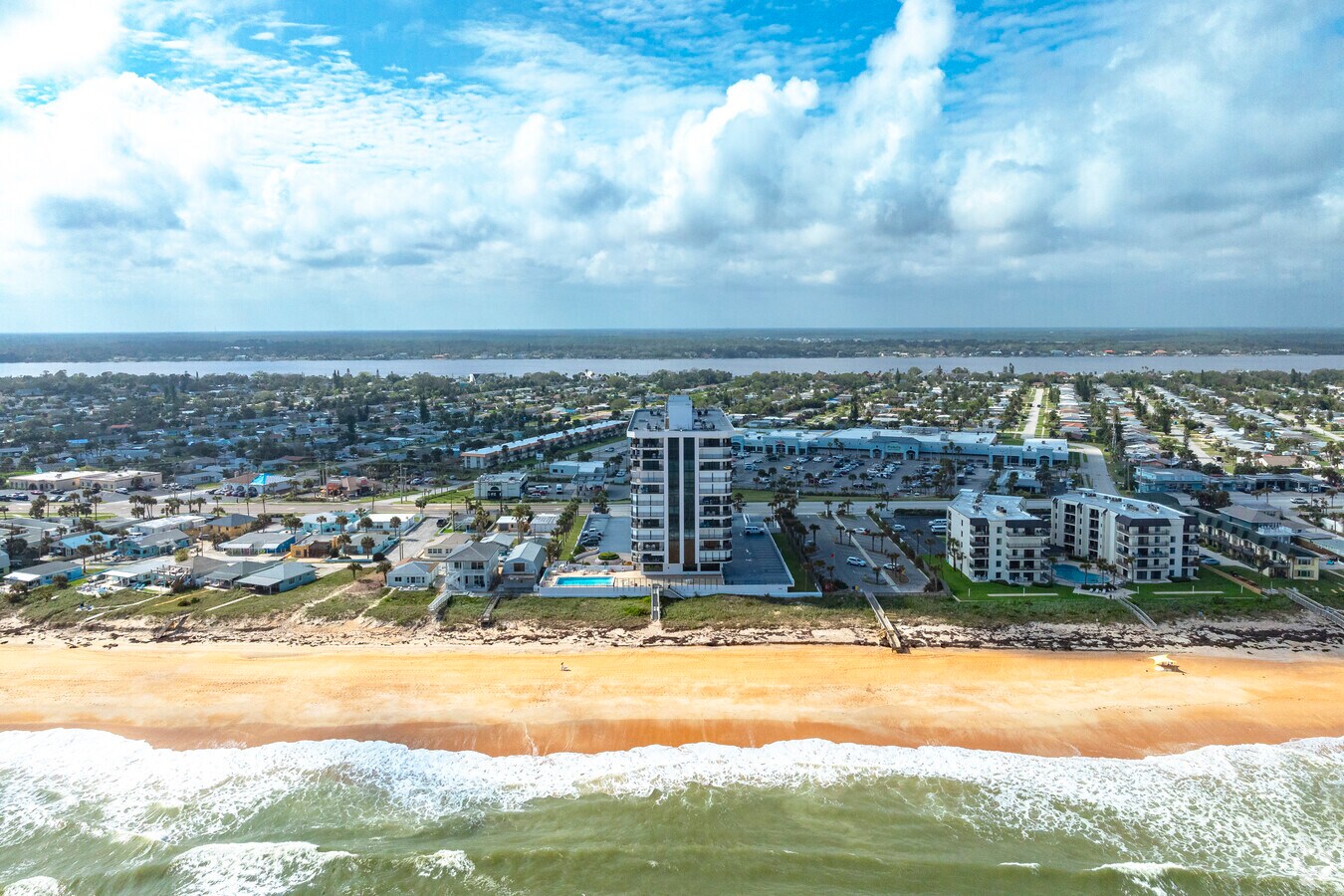 Contexto aéreo 2 - Gemini Condominiums