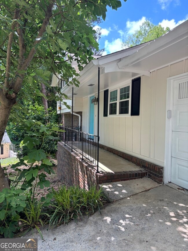 Photo - 126 Azalea Dr