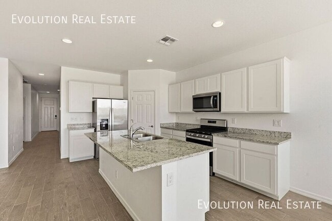 Photo - 11461 E Ulysses Ave