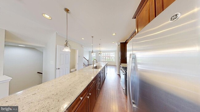 Photo - 3616 Summer House St