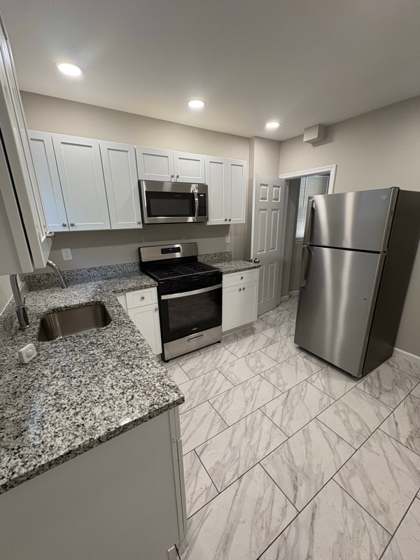 Building Photo - 2254 Cecil Ave Rental