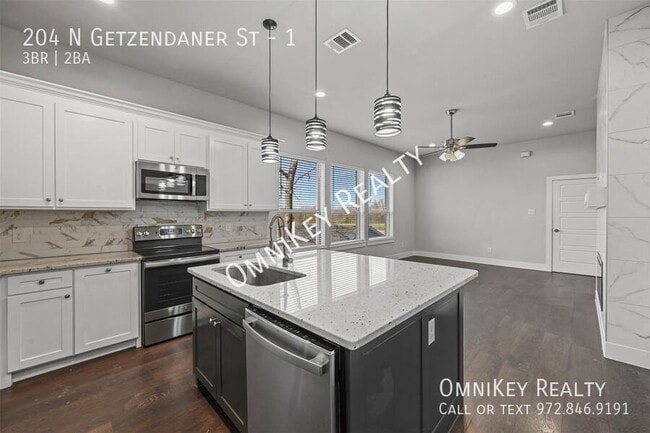 Photo - 204 N Getzendaner St Unit 1