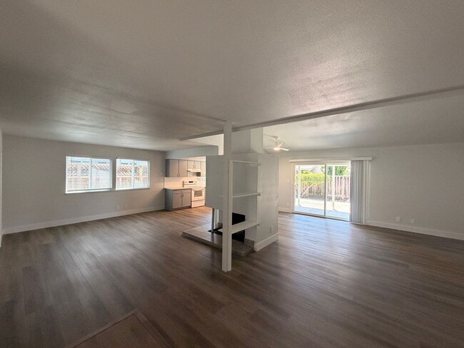 Photo - 3 bed 2 bath Available in San Jose! | $4,395