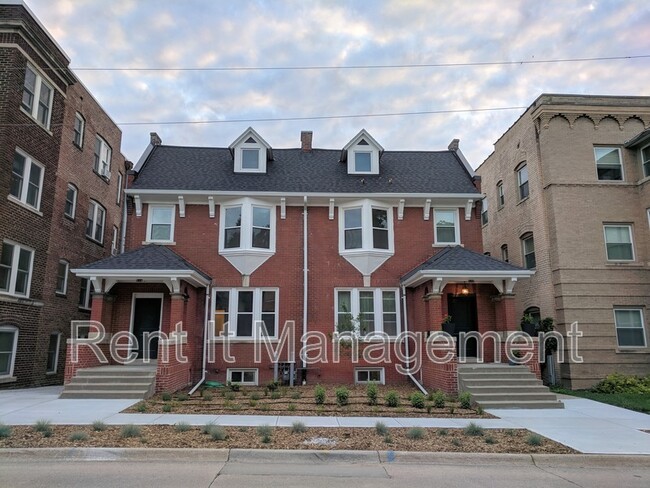 Photo - 512 S 31st St Townhome