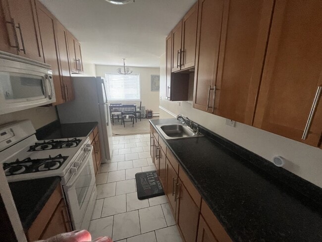 Photo - 5680 N Elston Ave Unit 1F