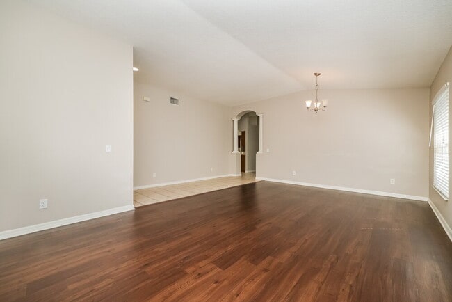 Photo - 9732 White Barn Way