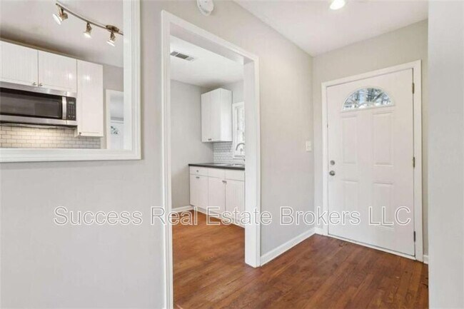 Photo - 1840 Camellia Dr