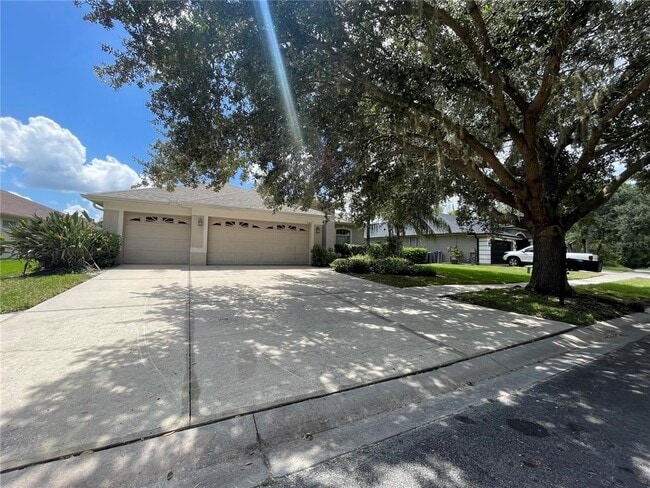 9322 Mangrove Ct