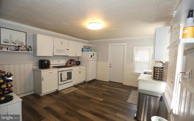 Photo - 116 Ellis St