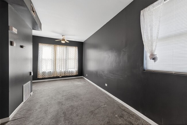 Photo - 1144 W 68th St Unit 2