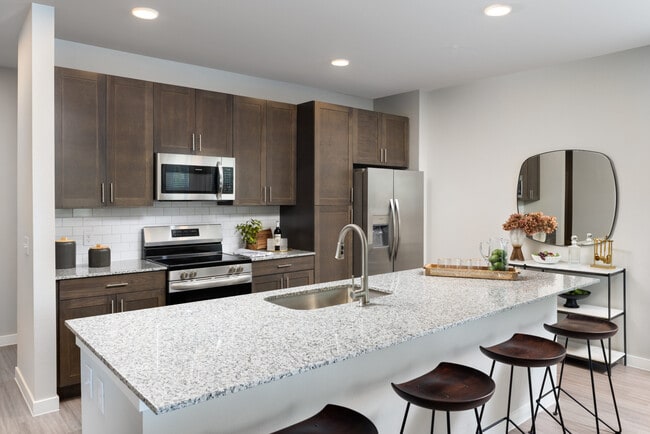 Love Where You Live – Plus Get 6 Weeks Free! - Love Where You Live – Plus Get 6 Weeks Free! Unidad APD Rental