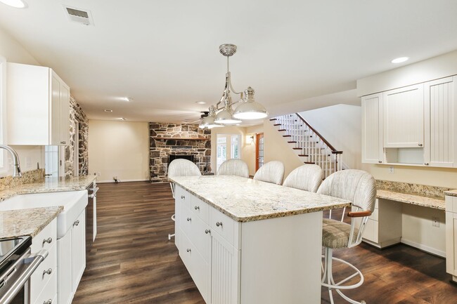 Photo - Unique 4BR Farmhouse with Modern Comfort o...