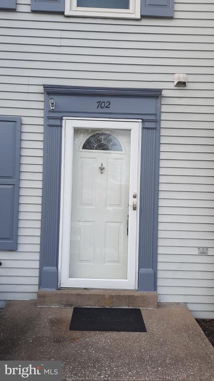 702 Allenview Dr