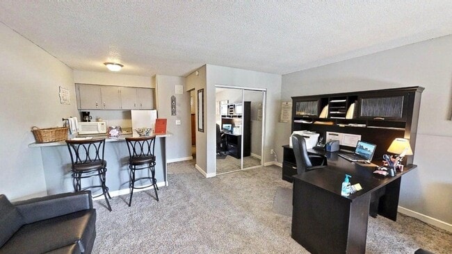 Photo - Broadway Studios