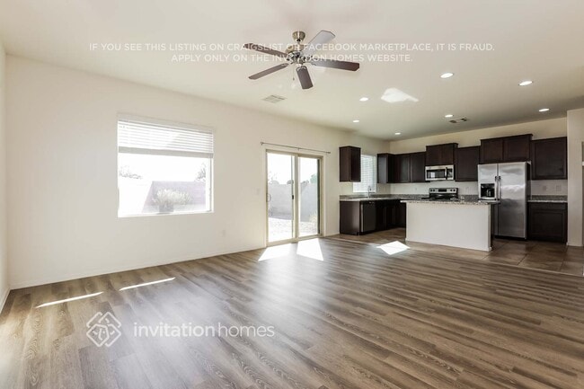 Photo - 1323 E Palomino Way