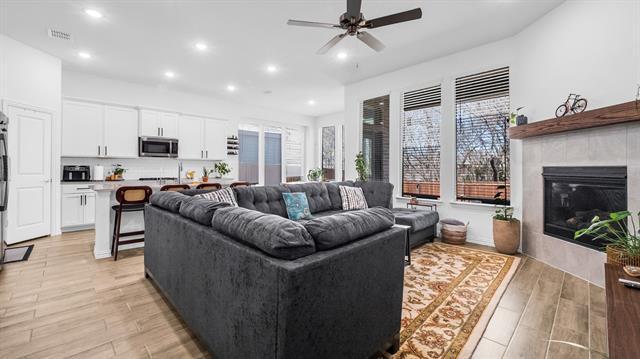 Photo - 8117 Lindheimer Ln