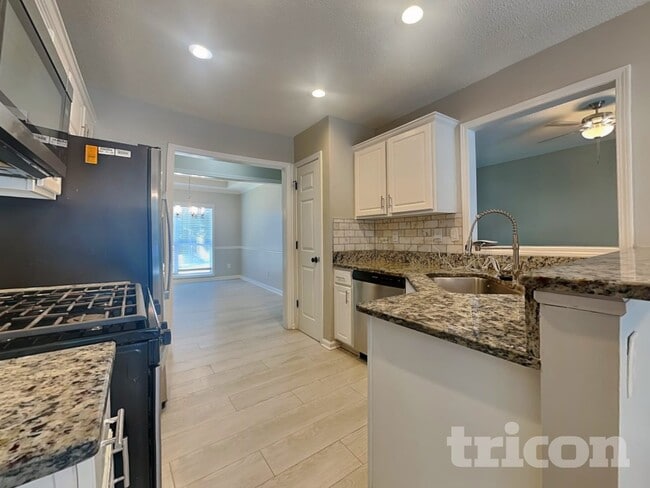 Photo - 222 Sawgrass Way