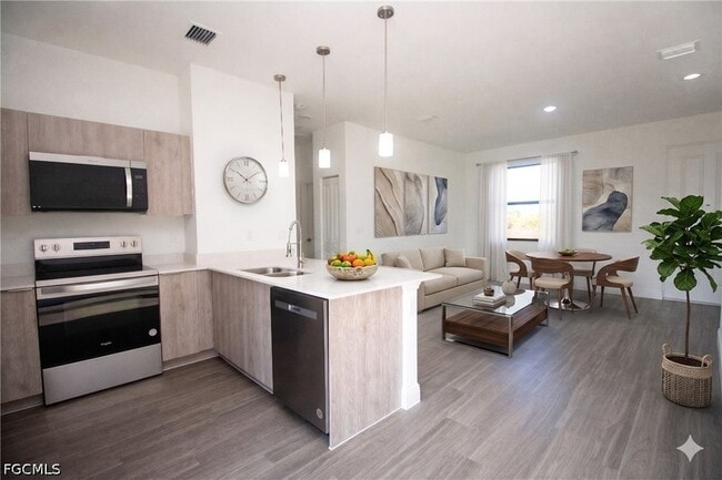 Photo - 9004 Justice Cir