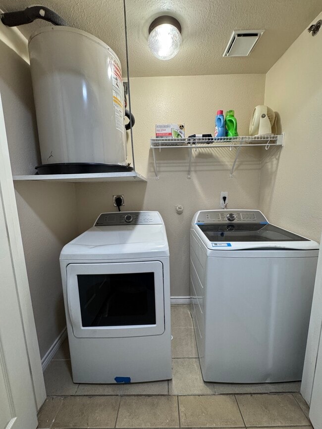 Photo - 4907 Ali Ave