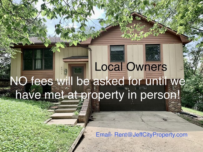 Building Photo - 2317 Independence Ct