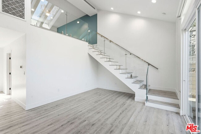 Photo - 10321 Sala Pl