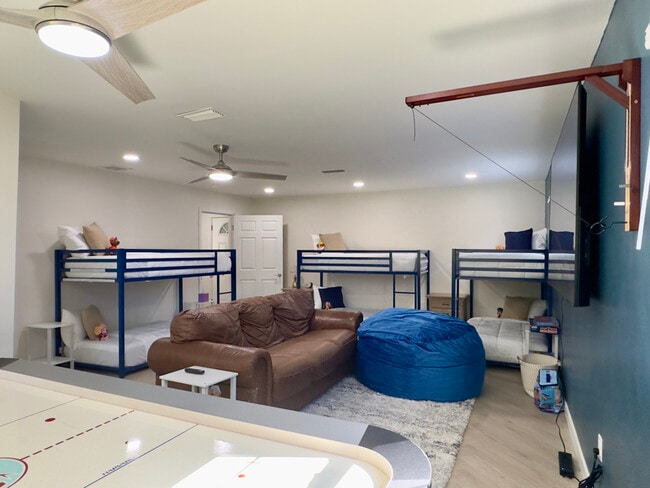 Photo - 95001 Terra Cotta Way