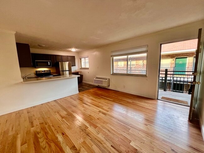 1509 Highland Ave