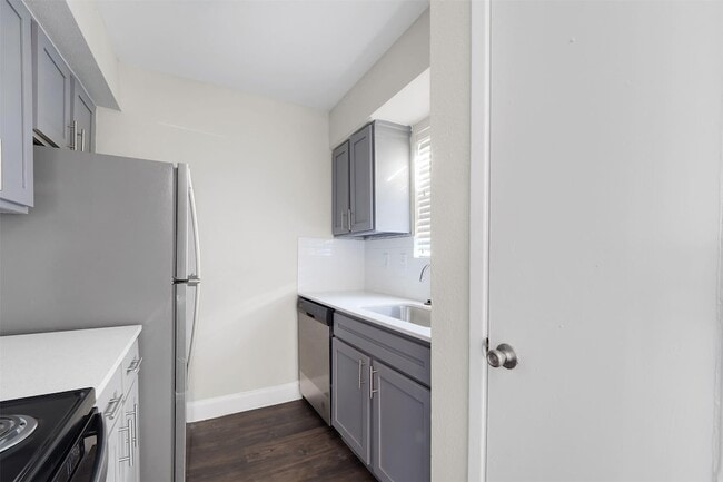 Photo - 1000 Cypress Station Dr Condo Unit 2901