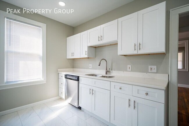 Photo - 73 E Markison Ave