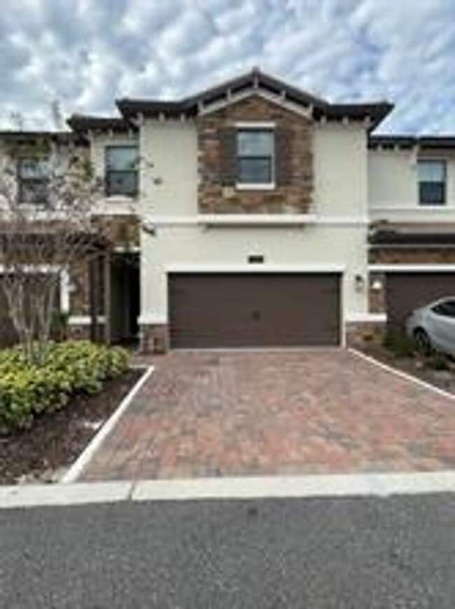 Building Photo - 1202 Payne Stewart Dr