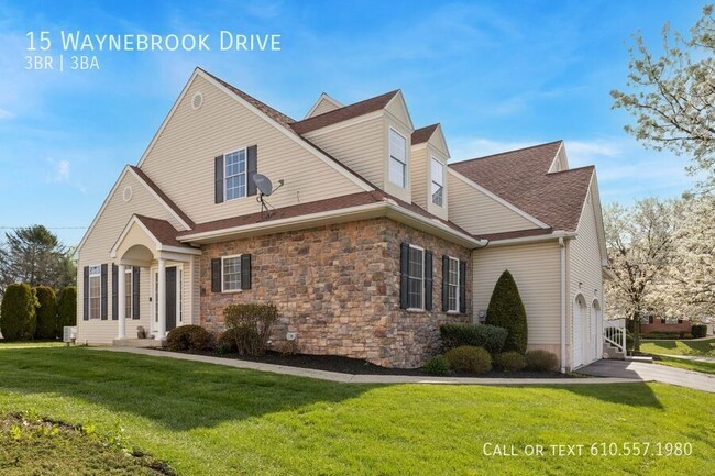 Photo - 15 Waynebrook Dr House