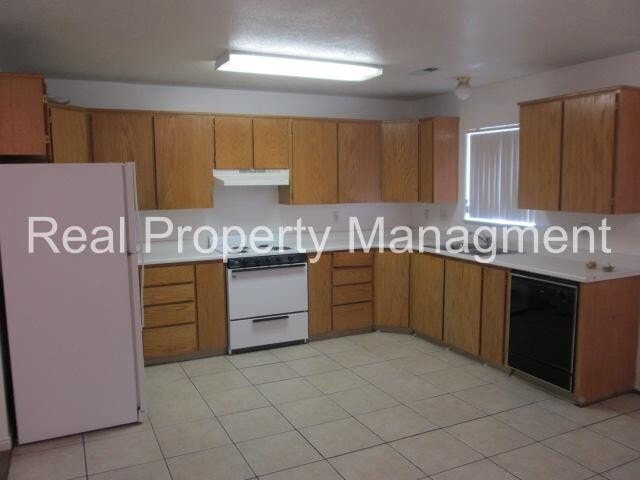 1765 N 200 E Unit 1765 N 200 E 15B