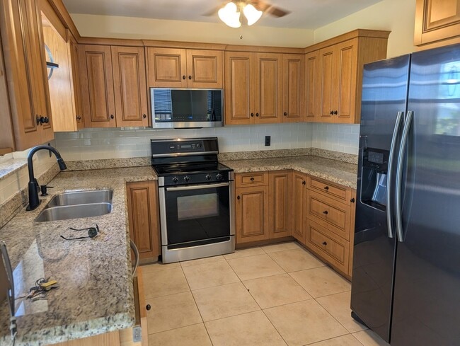 Photo - 1428 SW 1st Ave