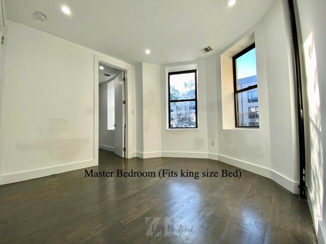 Photo - 1103 Carroll Street