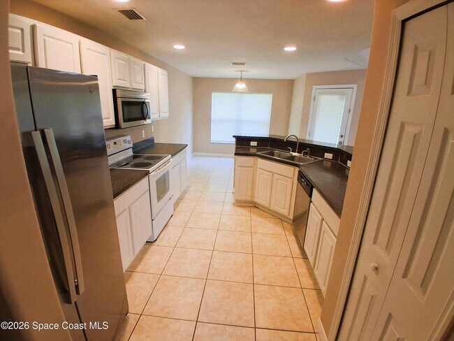 401 J T Sancho St SW