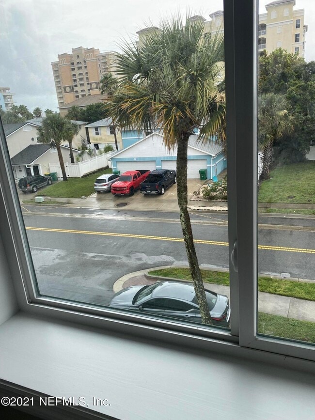 201 10th St N Unit 301