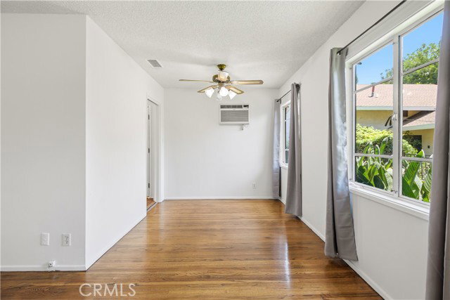 Photo - 4450 Matilija Ave