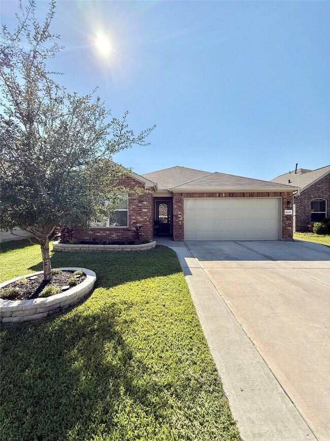 Photo - 16538 Twinwalker Drive