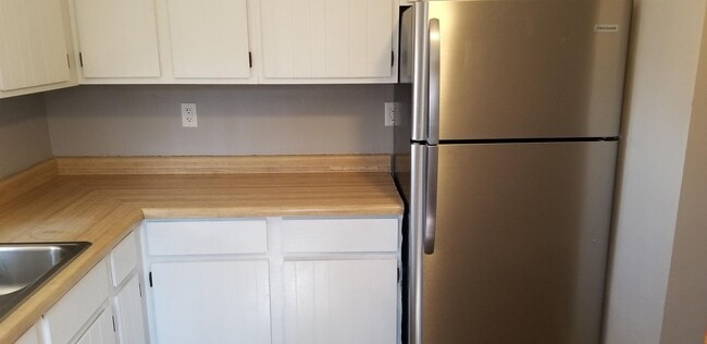 Photo - 3-Bedroom home available in Verona over looking the Allegheny River