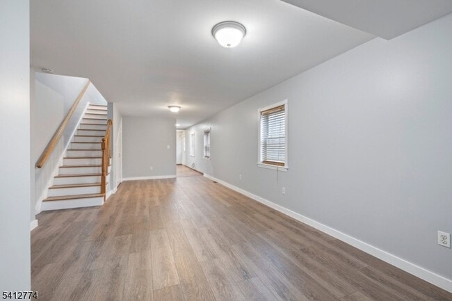 Photo - 21 Personette St